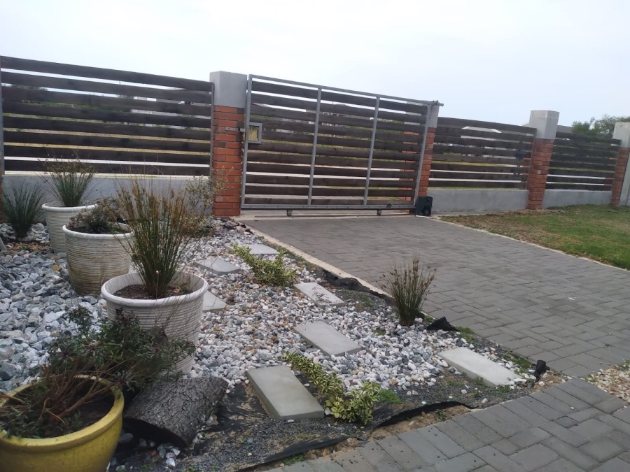 2 Bedroom Property for Sale in Fairview Eastern Cape